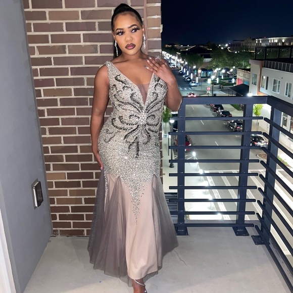 Silver Prom Dress! - Picture 2 of 4